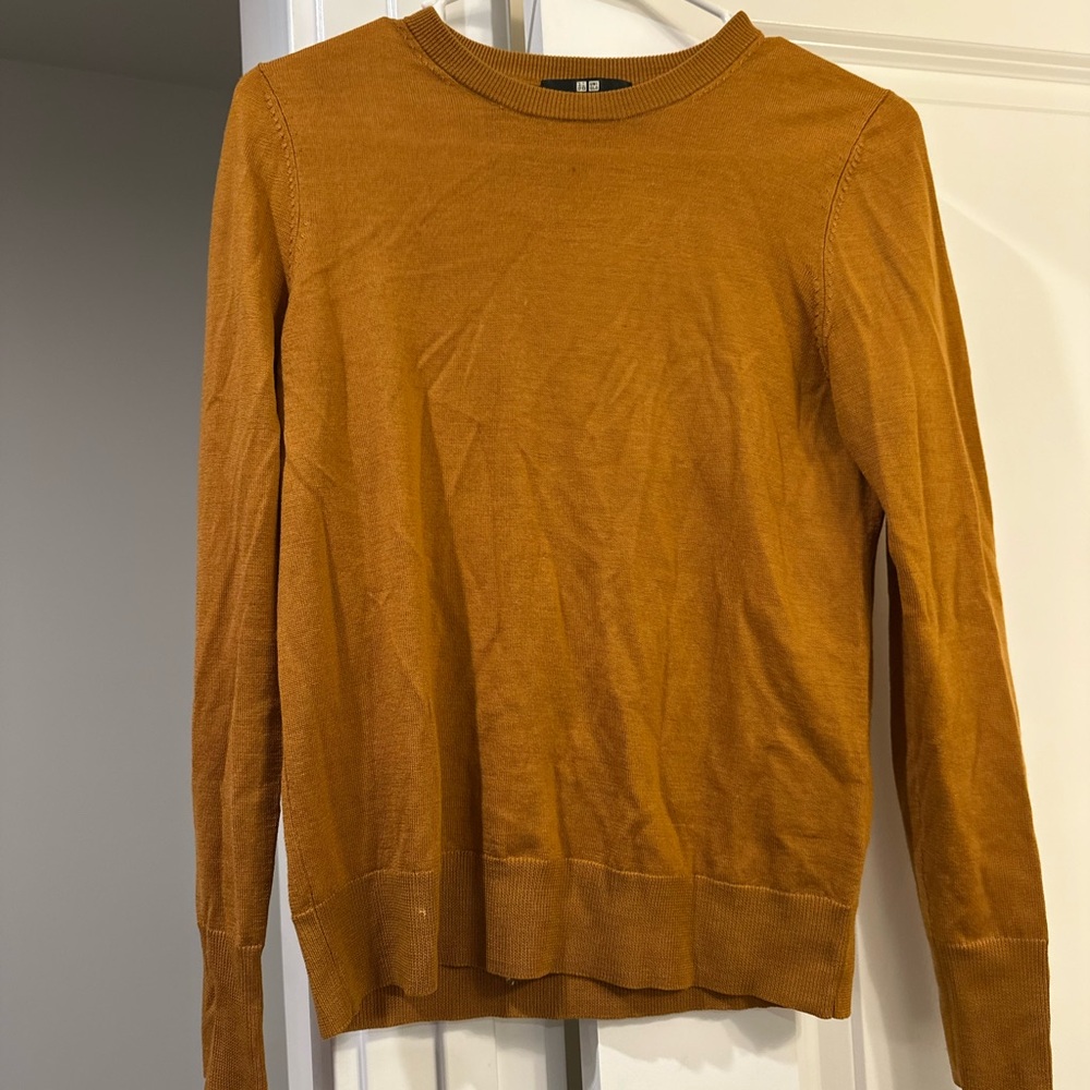 Uniqlo Women's Amber Crewneck Sweater